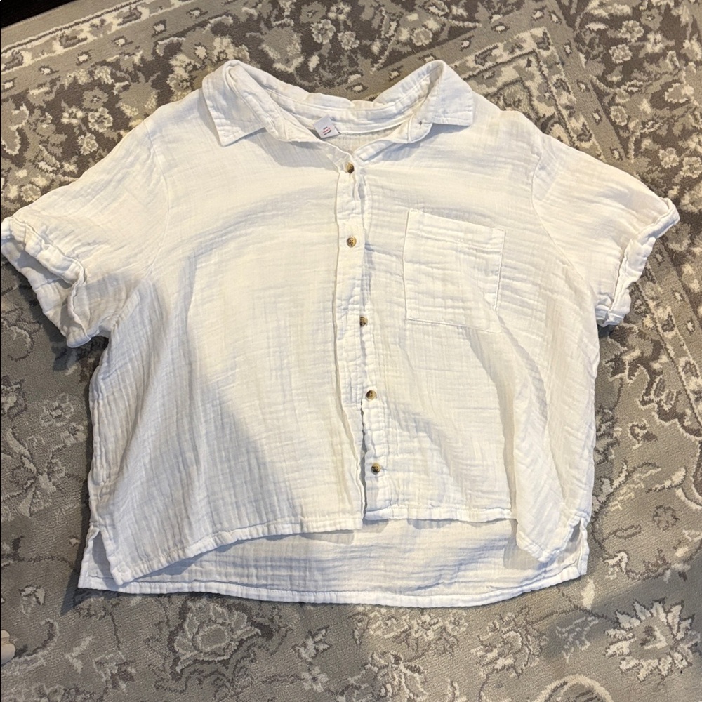 Old Navy Linen White Button-Up Shirt